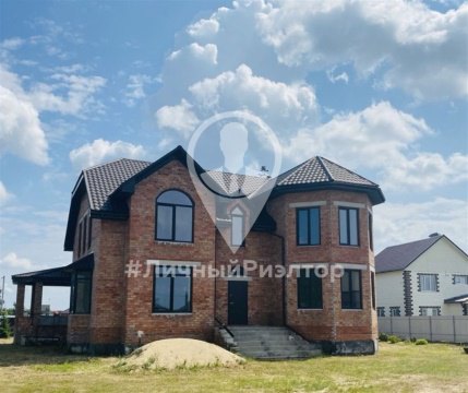 Дом 245м², участок 14 сот.