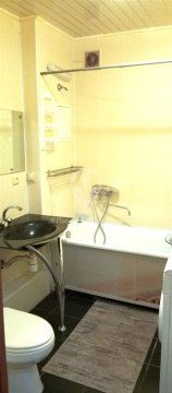 2-к квартира, 5/5 эт., 33м²