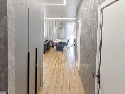 Дом 136м², участок 10 сот.