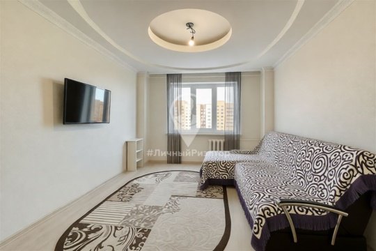 4-к квартира, 6/9 эт., 93м²