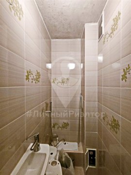 1-к квартира, 7/10 эт., 38м²