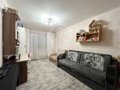 2-к квартира, 3/10 эт., 48м²