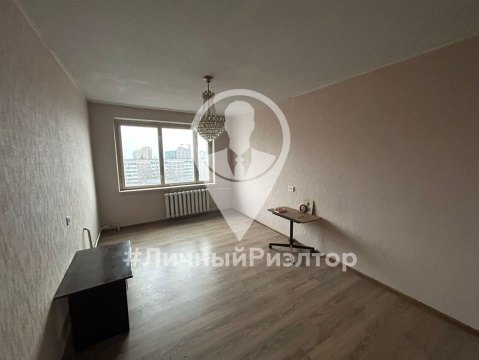 3-к квартира, 9/9 эт., 64м²